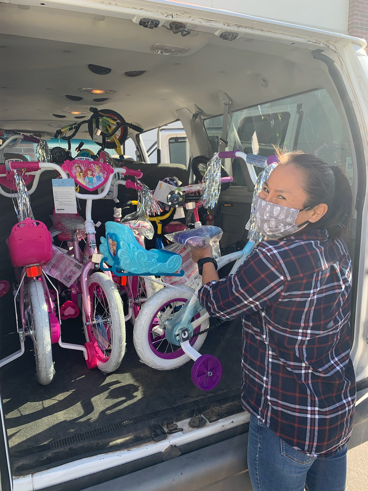 50 Bikes Donated to Salt River Foster Children