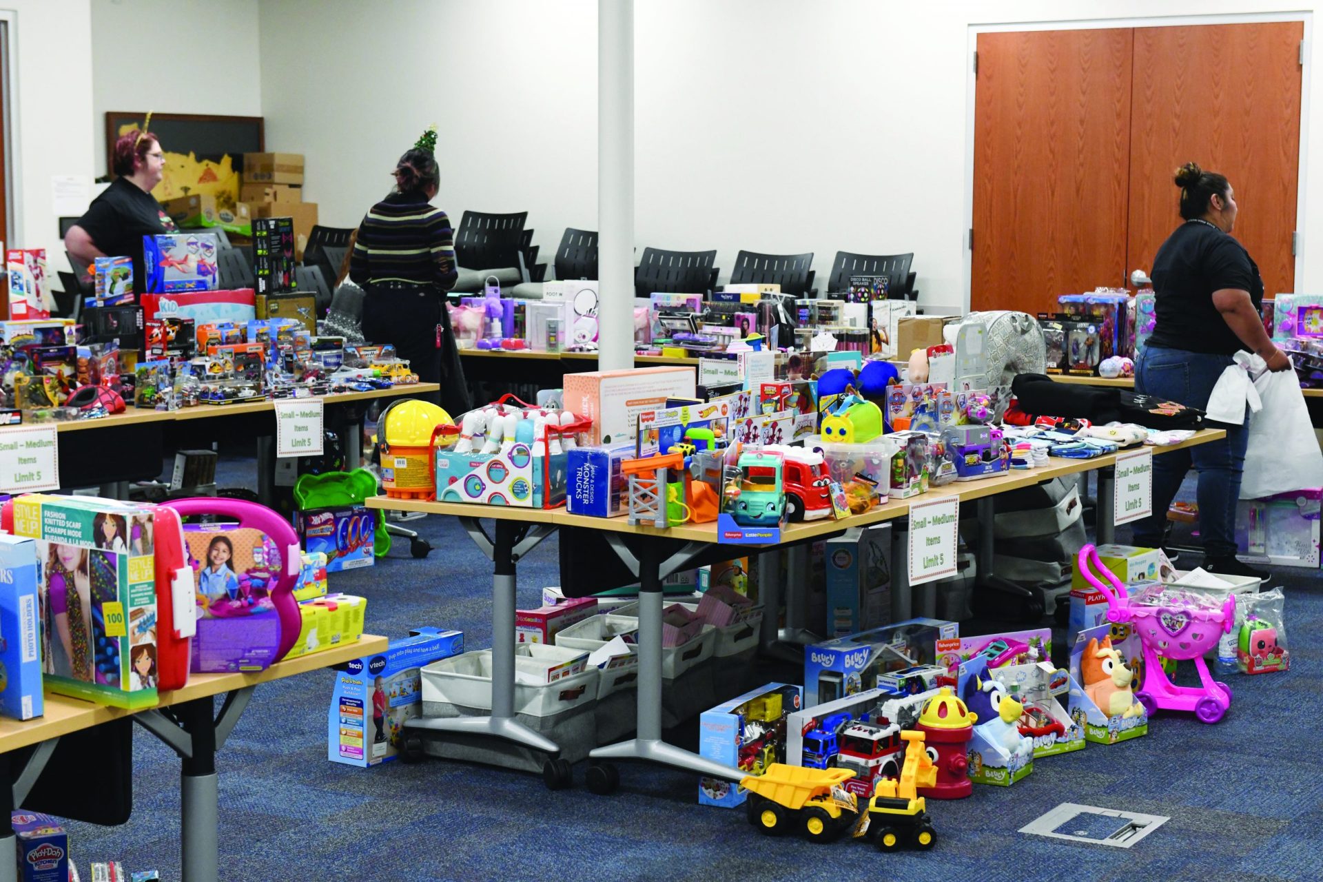 Christmas Angels Parent Shopping Day Brings Gifts to Families in Need