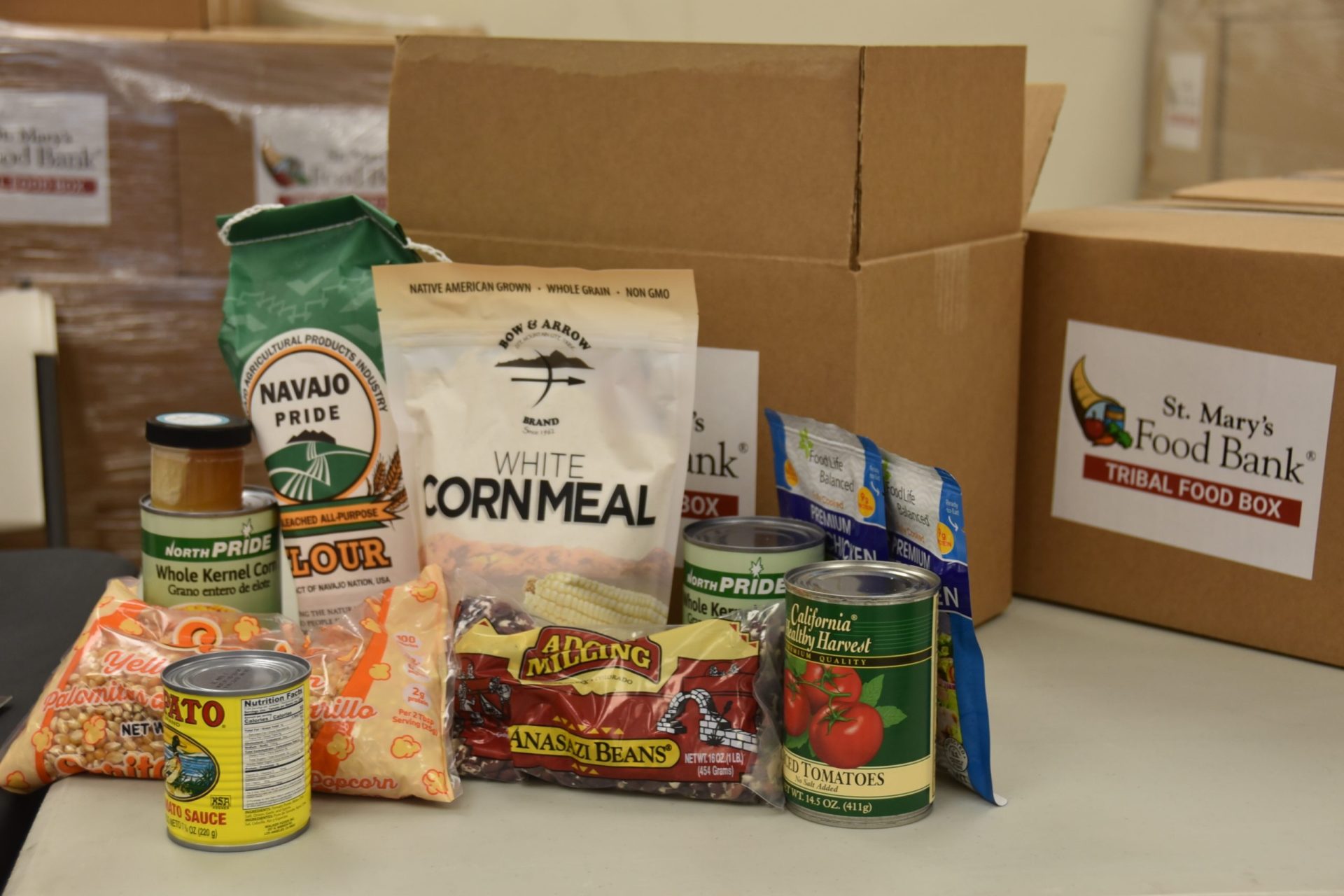 Tribal Food Boxes Given Out at Food Bank