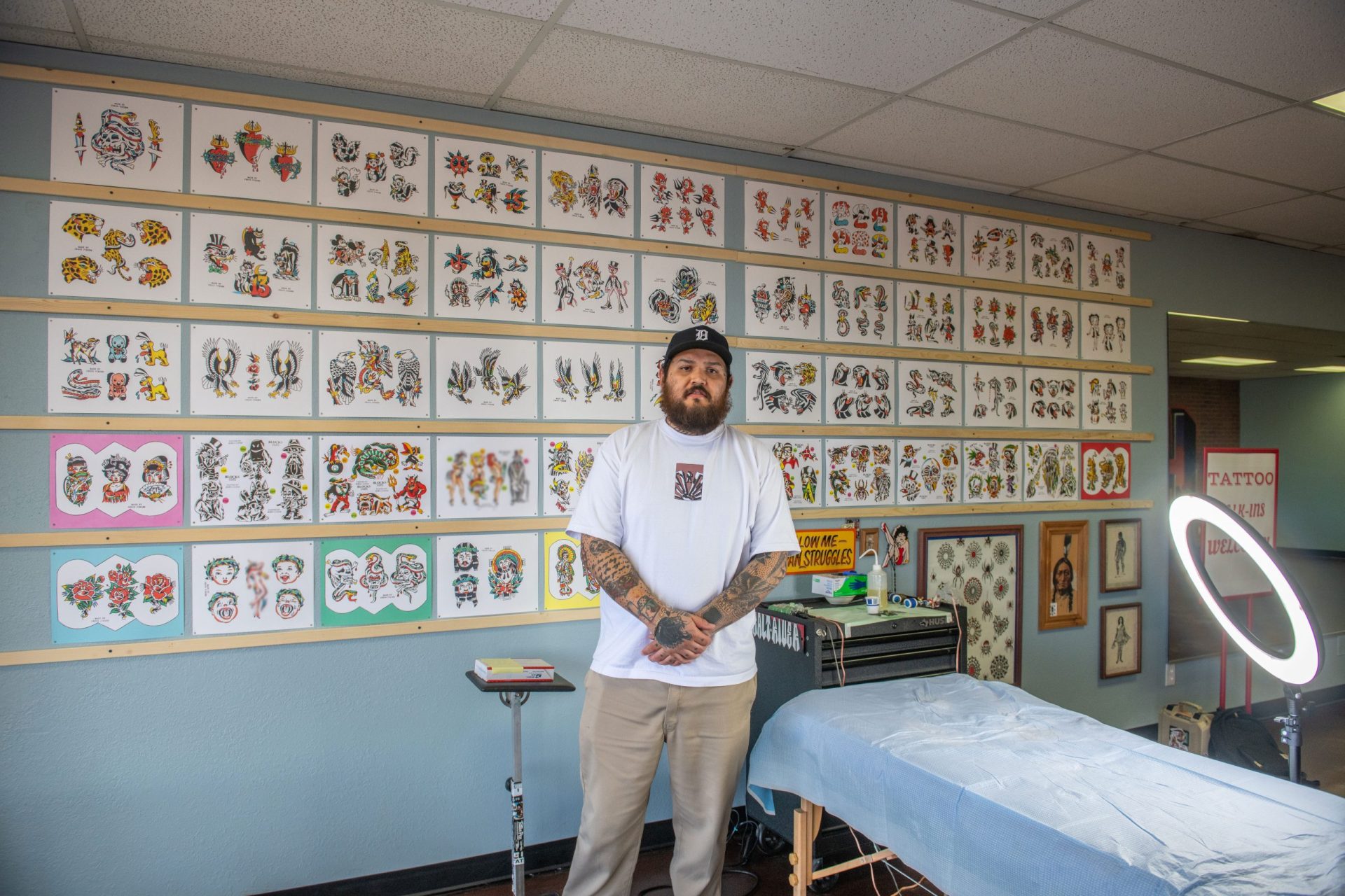 Community Tattoo Artist Opens Shop 
